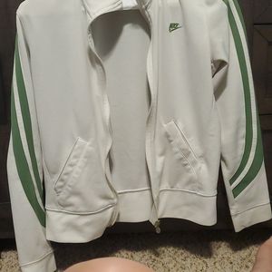 Nike, white and green, M(8-10)